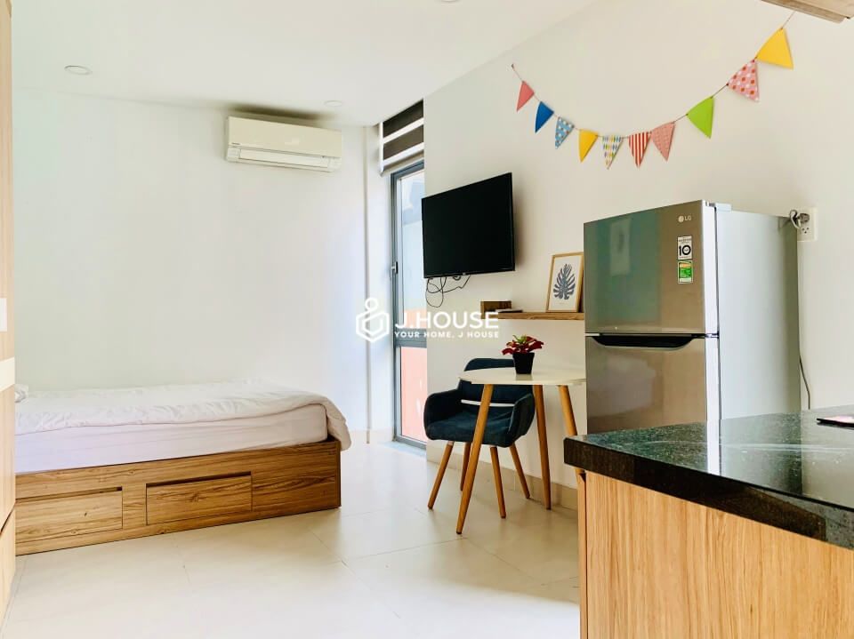 Nice apartment in Binh Thanh District, Apartment next to the canal in HCMC-1