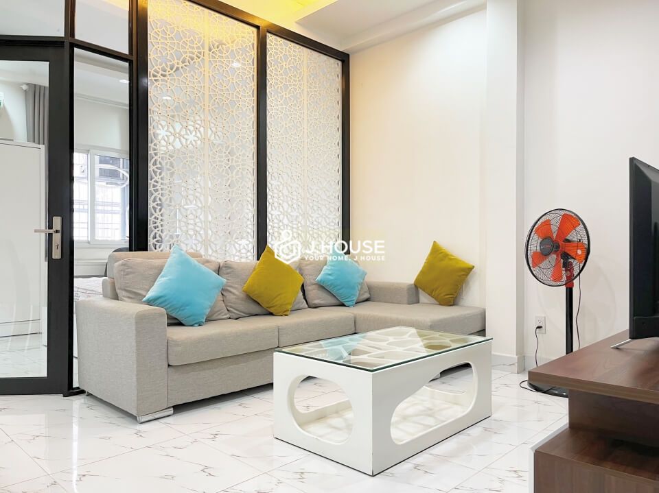 Spacious and comfortable cozy serviced apartment in Thao Dien, District 2