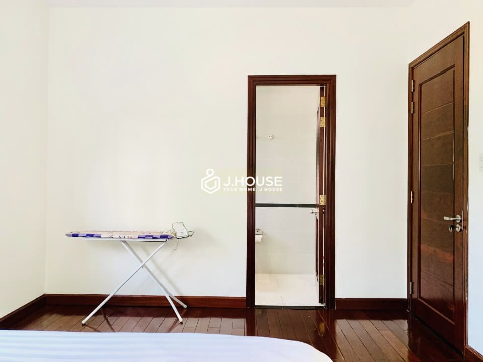 Spacious fully furnished serviced apartment in Thao Dien, District 2-19