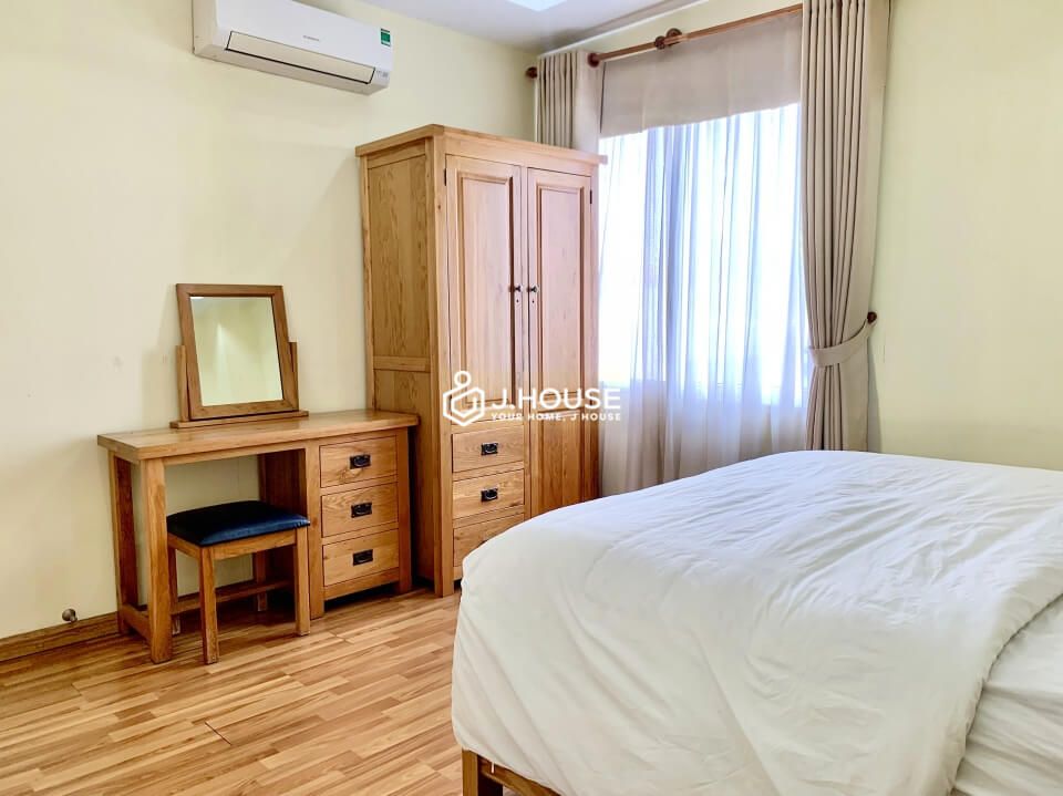 Apartment in District 5, apartment on Tran Hung Dao street, District 5, HCMC-11