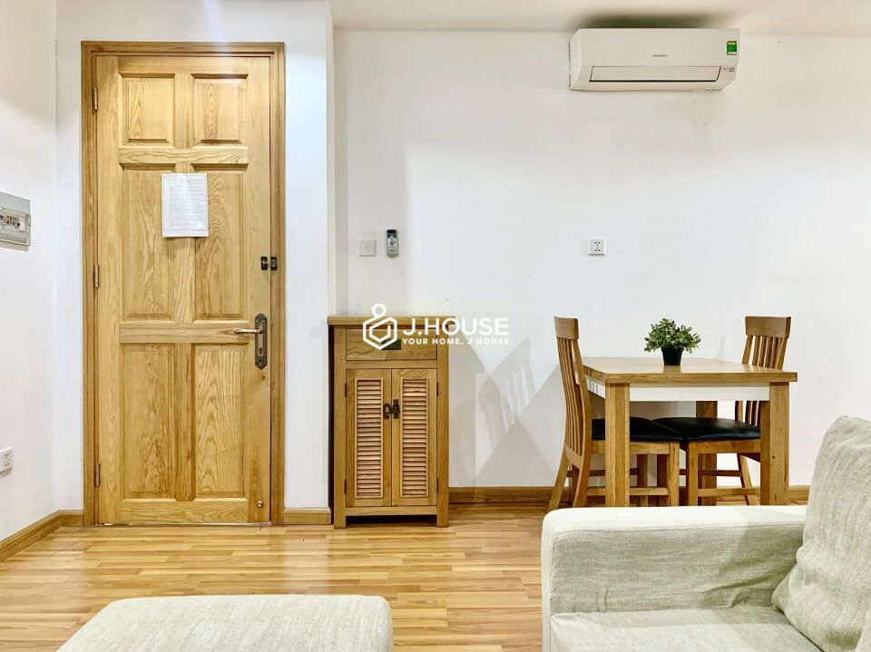 Apartment in District 5, apartment on Tran Hung Dao street, District 5, HCMC-2