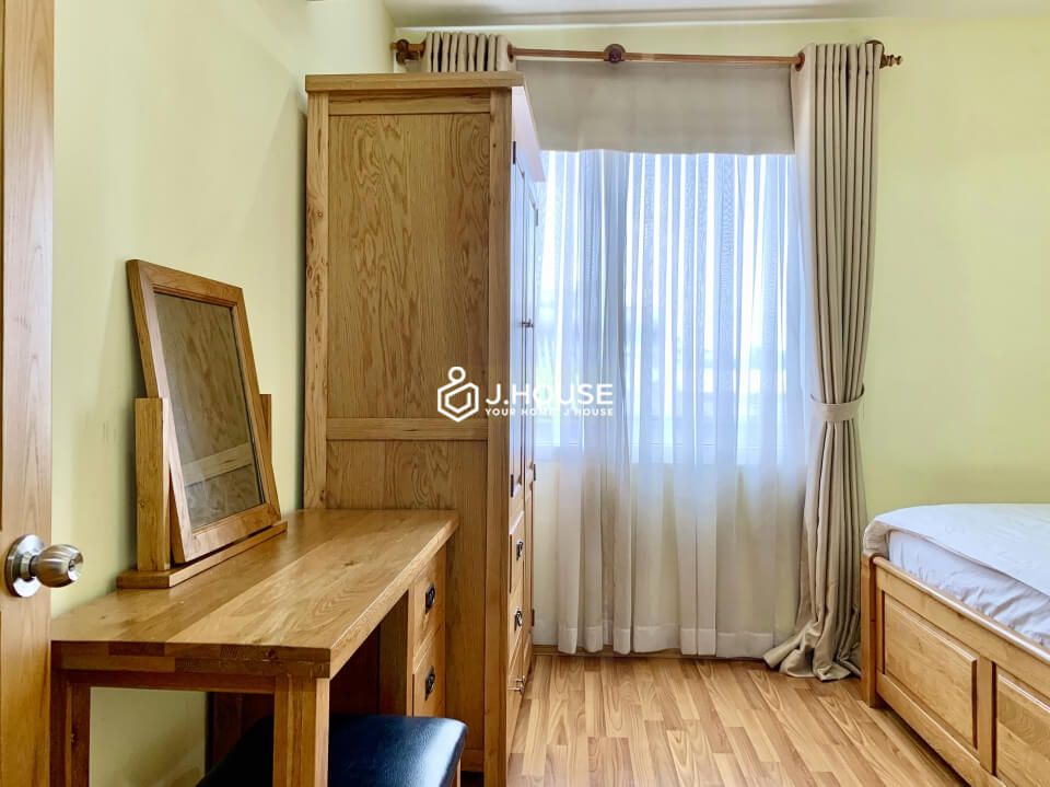 Apartment in District 5, apartment on Tran Hung Dao street, District 5, HCMC-9