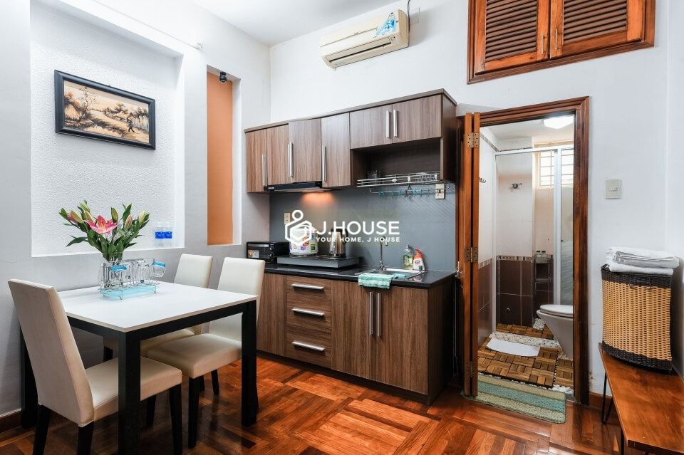 Apartment in district 1, apartment on Nguyen Thi Minh Khai street, apartment in the center of Ho Chi Minh-9