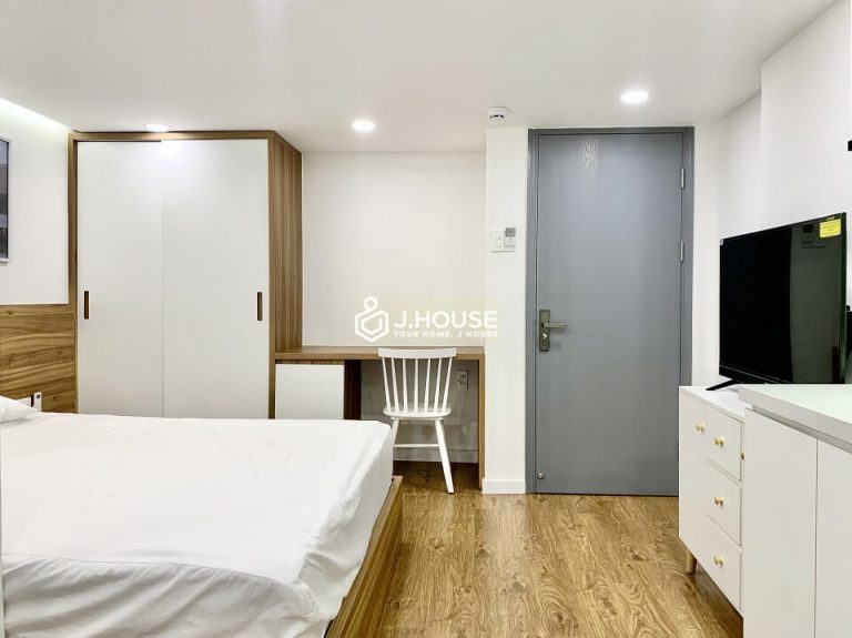 Apartment next to the park in Tan Binh District, HCMC