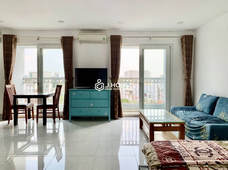 Cool rooftop apartment with nice view near the airport, Tan Binh district-4