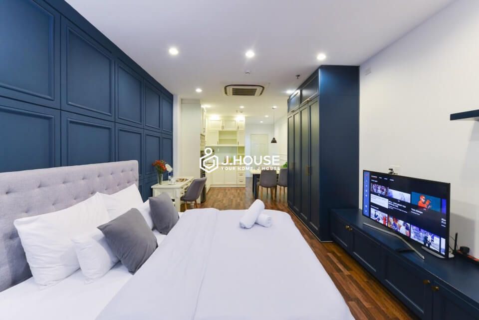 Modern serviced apartment in district 3, elegant apartment in district 3, HCMC-3