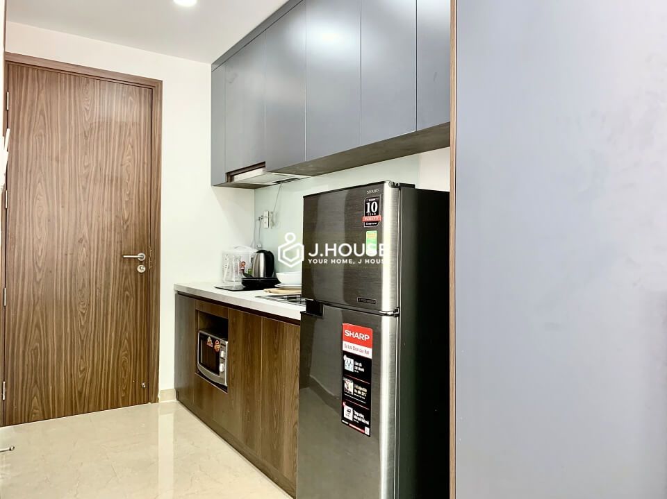 Serviced apartment near the park, comfortable apartment in District 3, HCMC-9