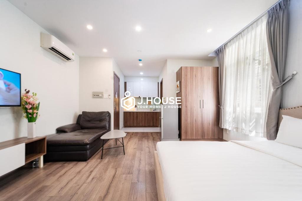 Studio apartment for rent in District 3- The Jade Apartment