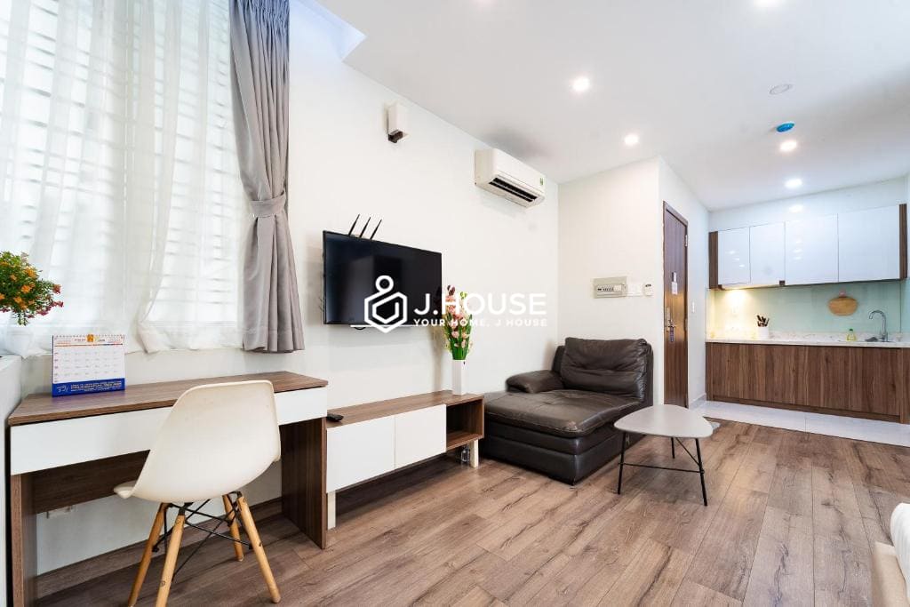 Studio apartment for rent in District 3- The Jade Apartment