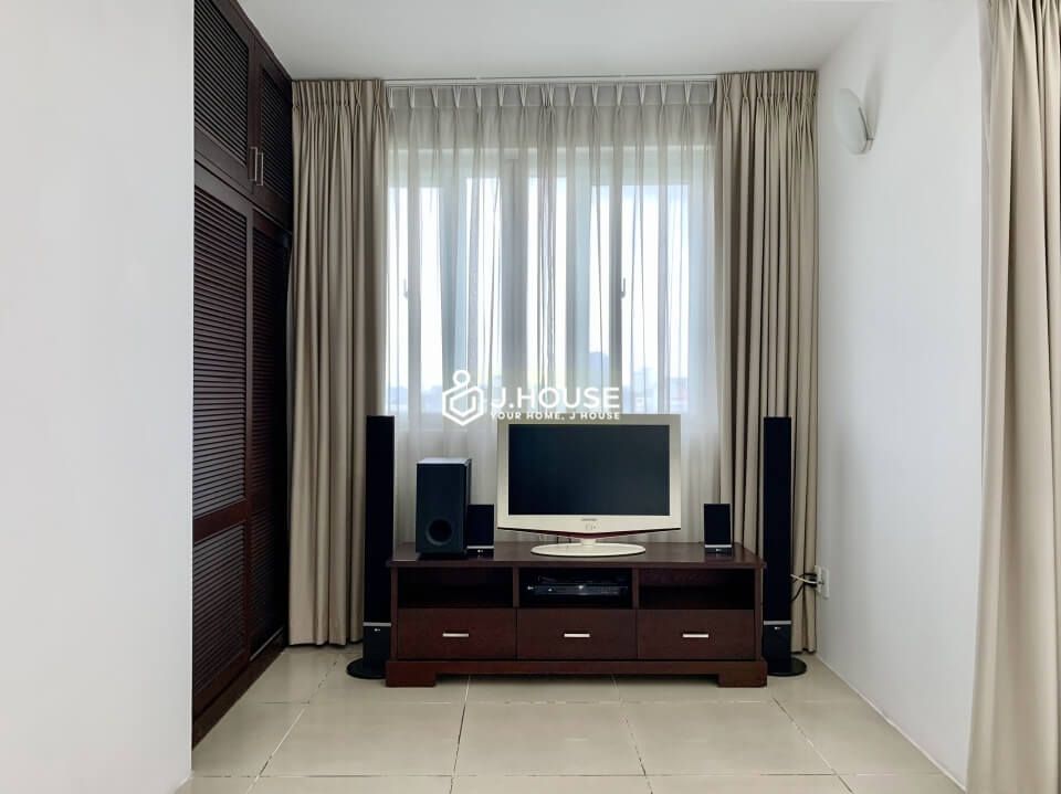 2 bedroom apartment at International Plaza at 343 Pham Ngu Lao street, District 1, HCMC-14