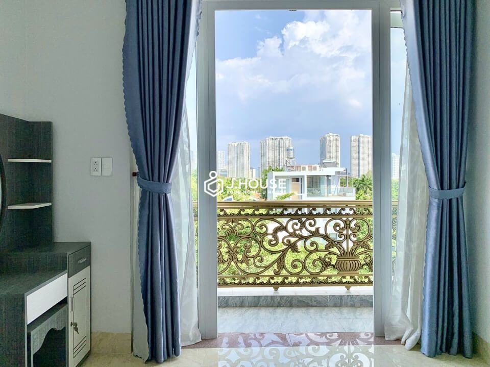 2 bedroom apartment with balcony in Thao Dien, District 2, apartment in Thao Dien-9