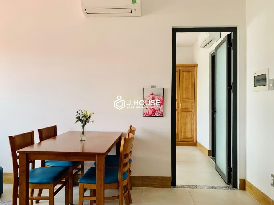 2 bedroom serviced apartment has rooftop pool in Thao Dien, District 2, HCMC-4