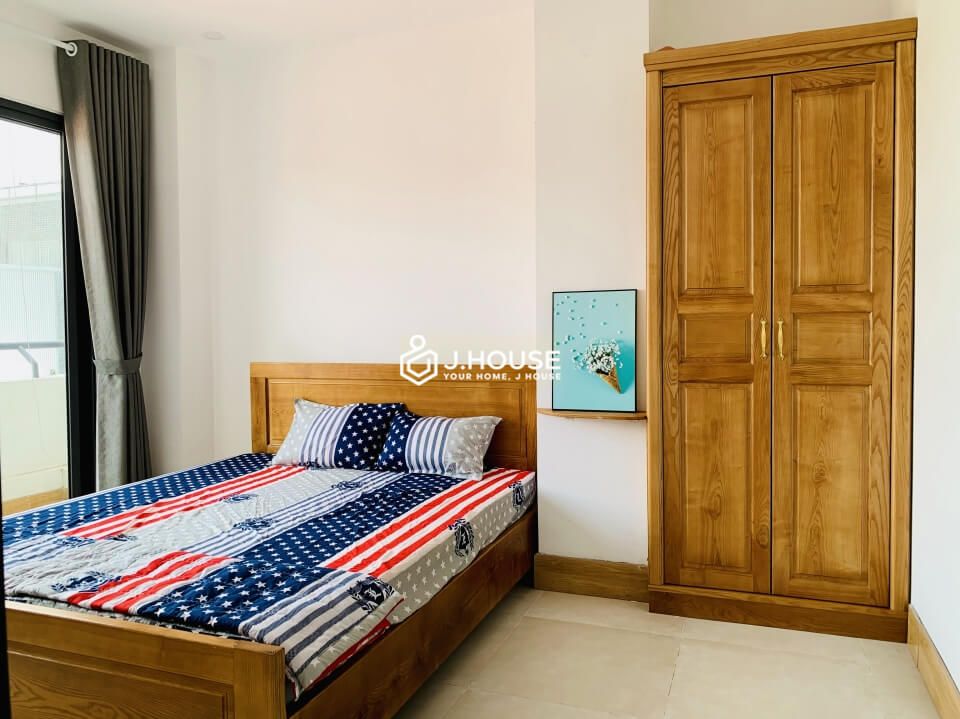 2 bedroom serviced apartment has rooftop pool in Thao Dien, District 2, HCMC-5