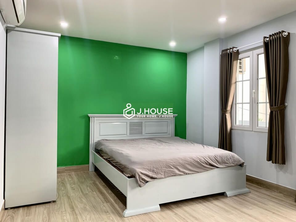 2 bedroom serviced apartment with rooftop pool in Thao Dien, District 2, HCMC-12