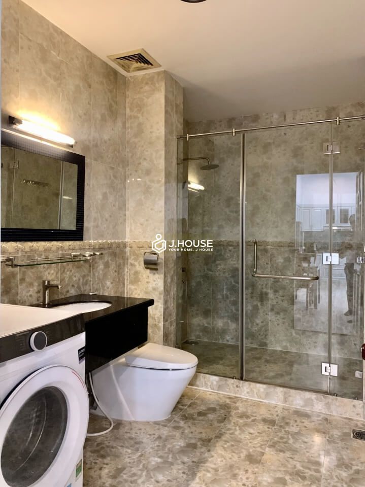 2 bedroom serviced apartment with rooftop pool in Thao Dien, District 2, HCMC-15