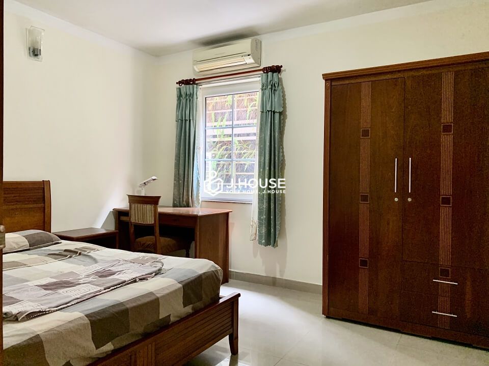 4 bedroom serviced apartment with rooftop pool in Thao Dien, District 2, HCMC-10