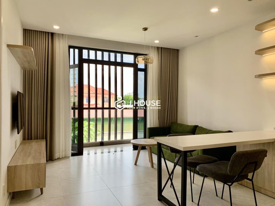 Bright modern serviced apartment in Thao Dien, District 2-1