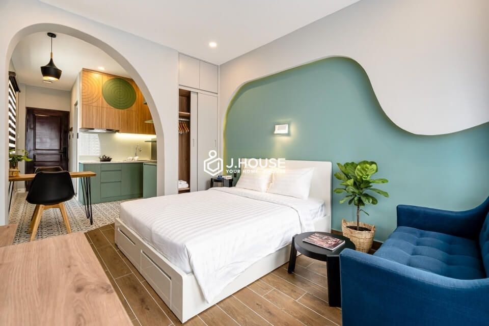 Elegant serviced apartment at Chilli & Chum Apartment in District 1, HCMC-4