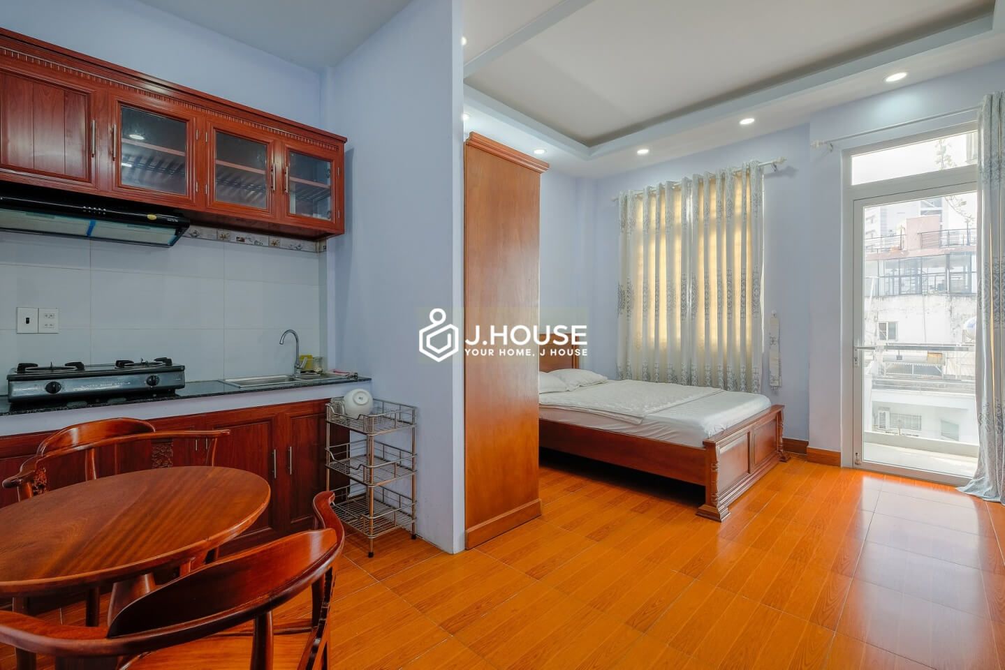 Fully furnished apartment on Dien Bien Phu street, Binh Thanh District, HCMC