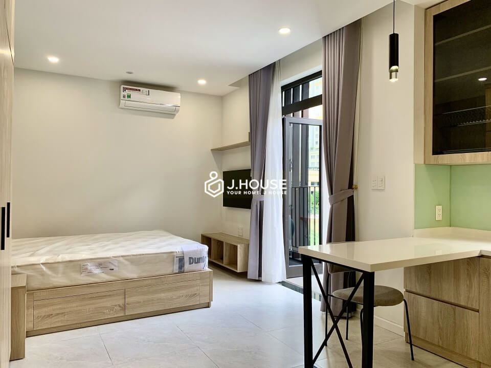 Fully furnished modern serviced apartment in Thao Dien, District 2-2