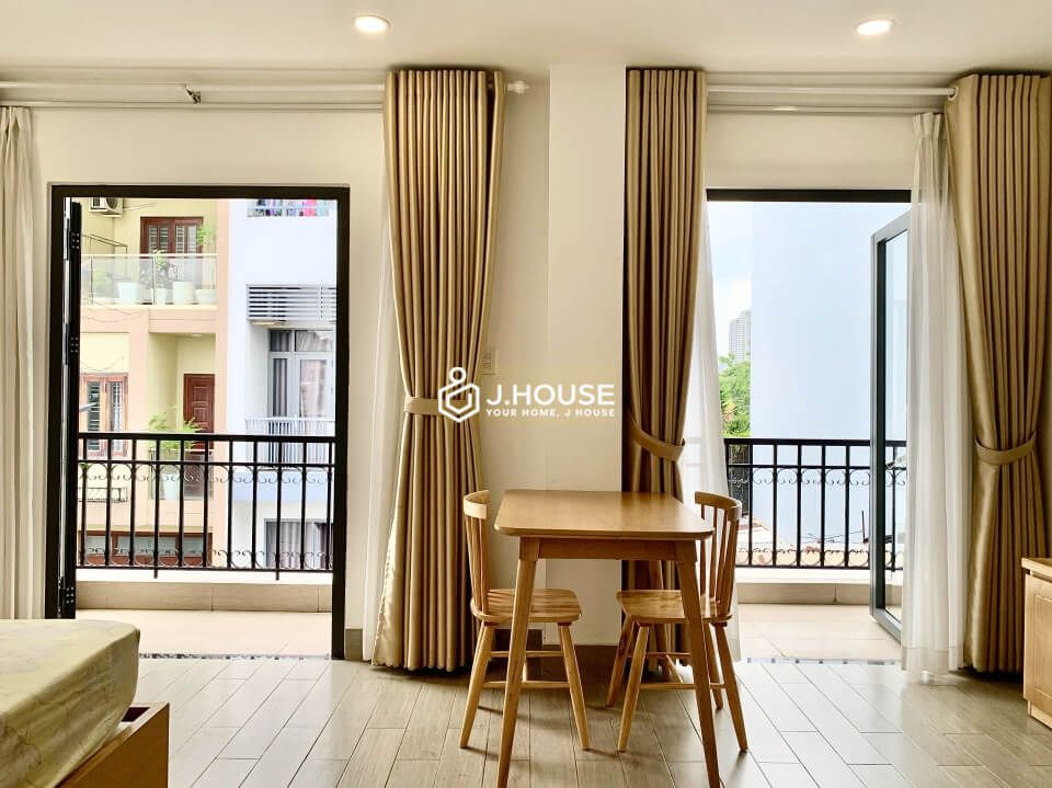 Fully furnished serviced apartment on 54th Street, Thao Dien, District 2, HCMC-2