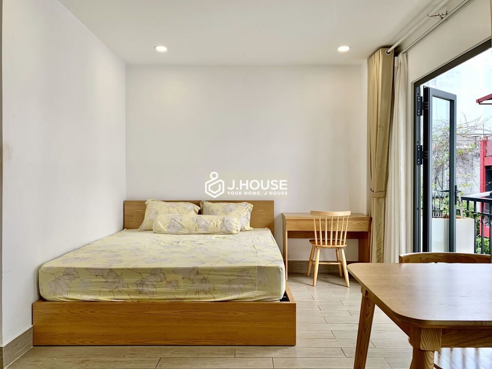 Fully furnished serviced apartment on 54th Street, Thao Dien, District 2, HCMC-3