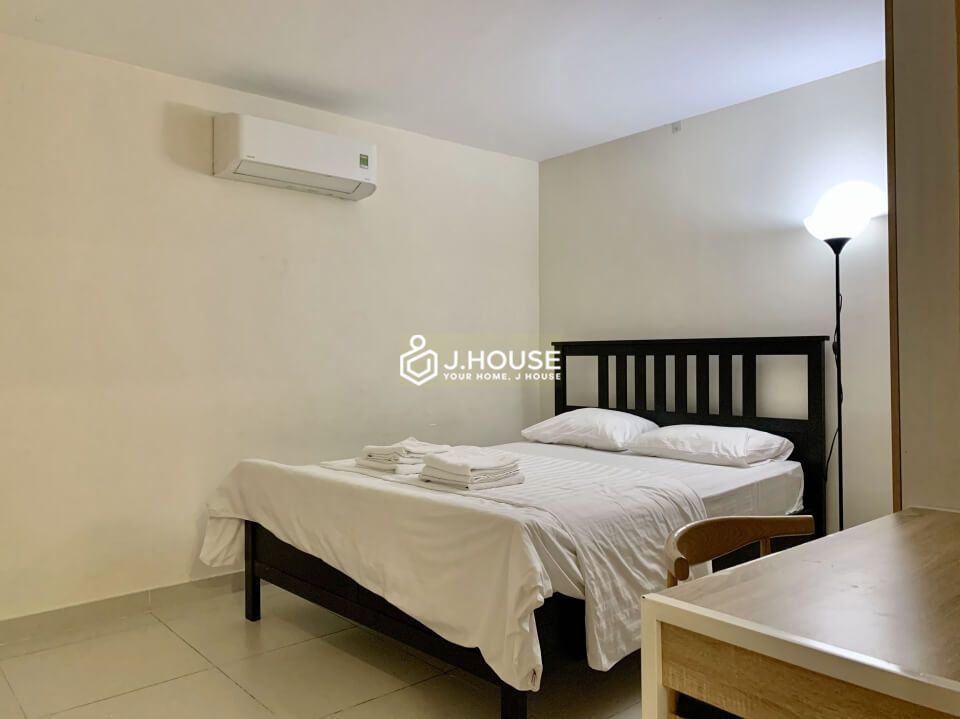 Fully furnished serviced apartment on Nguyen Trai Street, District 1-7