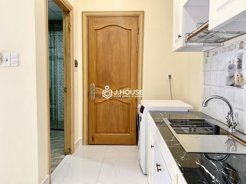 Modern apartment with pool and gym in Thao Dien, District 2, HCMC-7