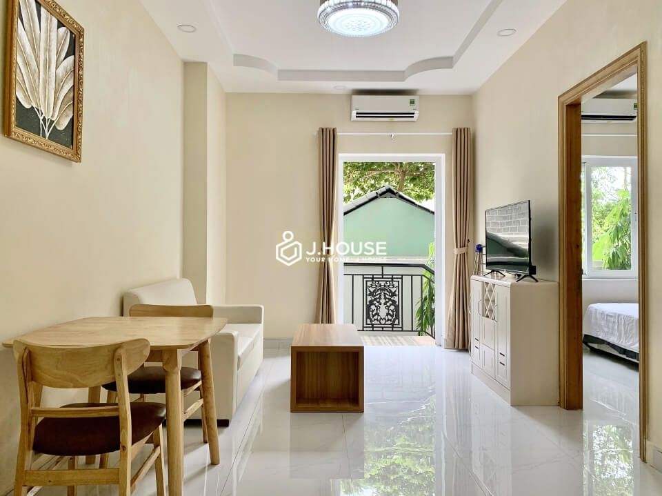1 bedroom apartment with rooftop pool and gym in Thao Dien