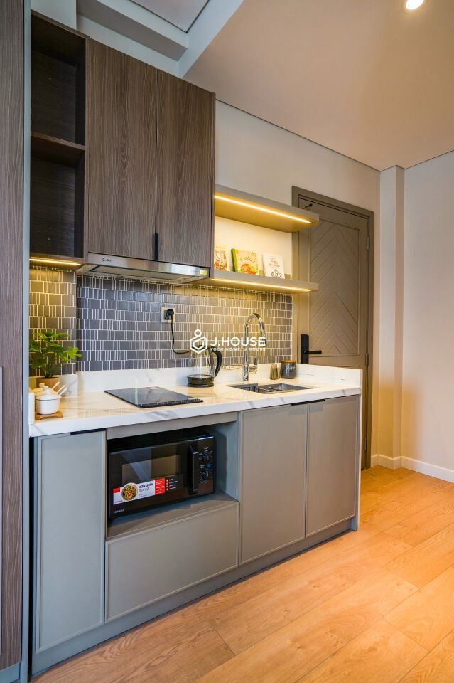 Modern serviced apartment at Be HOLM Residences Thao Dien, District 2, HCMC-11