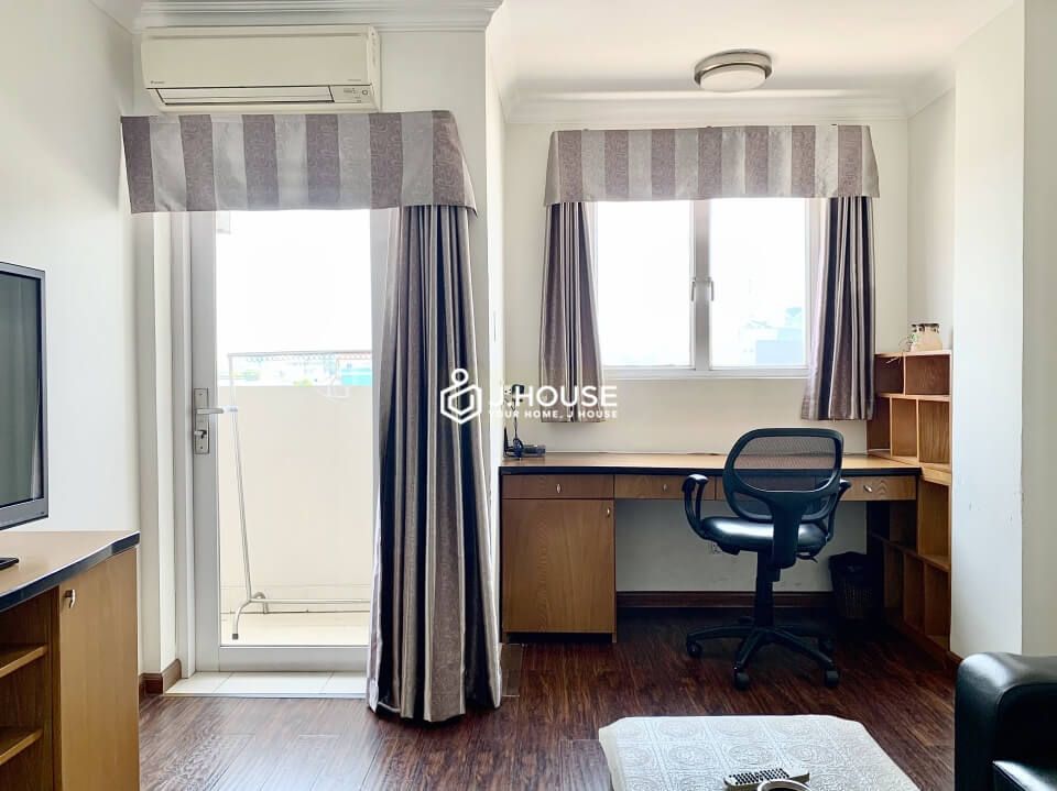 Rooftop apartment at Golden Globe Apartment near the airport in Tan Binh District, HCMC-5