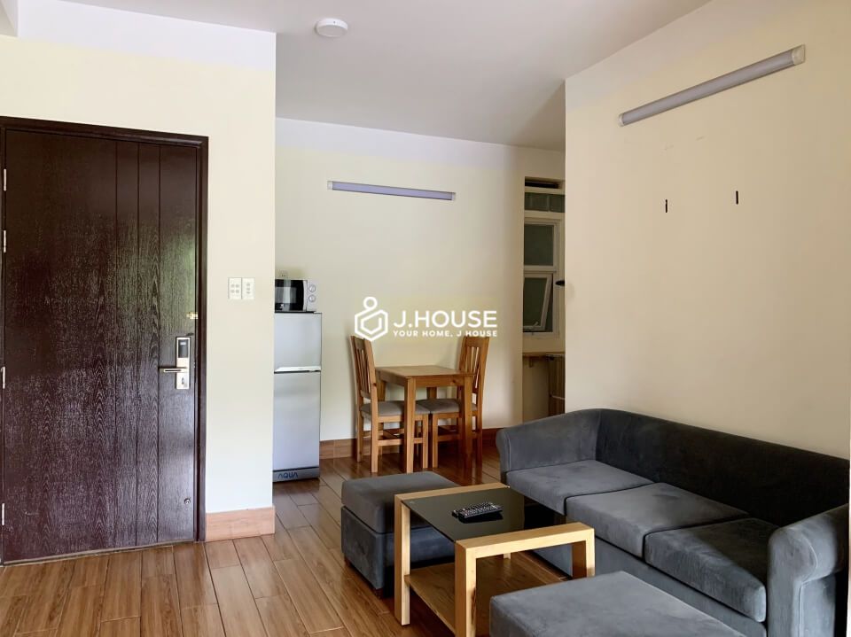 Serviced apartment next to the canal on Truong Sa street, Binh Thanh District, HCMC-2