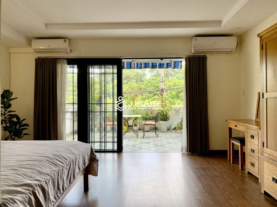 Serviced apartment next to the canal on Truong Sa street, Binh Thanh District, HCMC-6