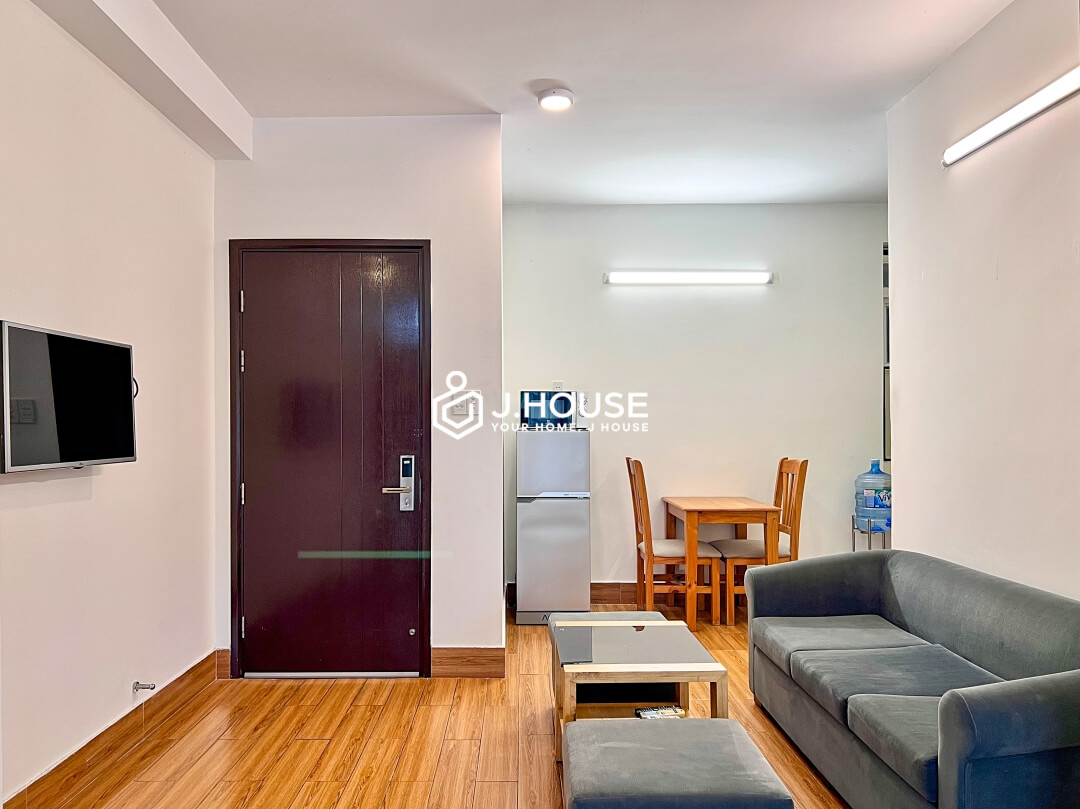 Serviced apartment next to the canal on Truong Sa street, Binh Thanh District, HCMC