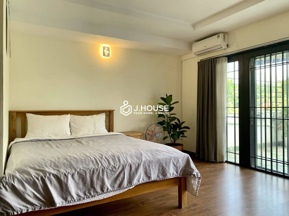 Serviced apartment next to the canal on Truong Sa street, Binh Thanh District, HCMC-7
