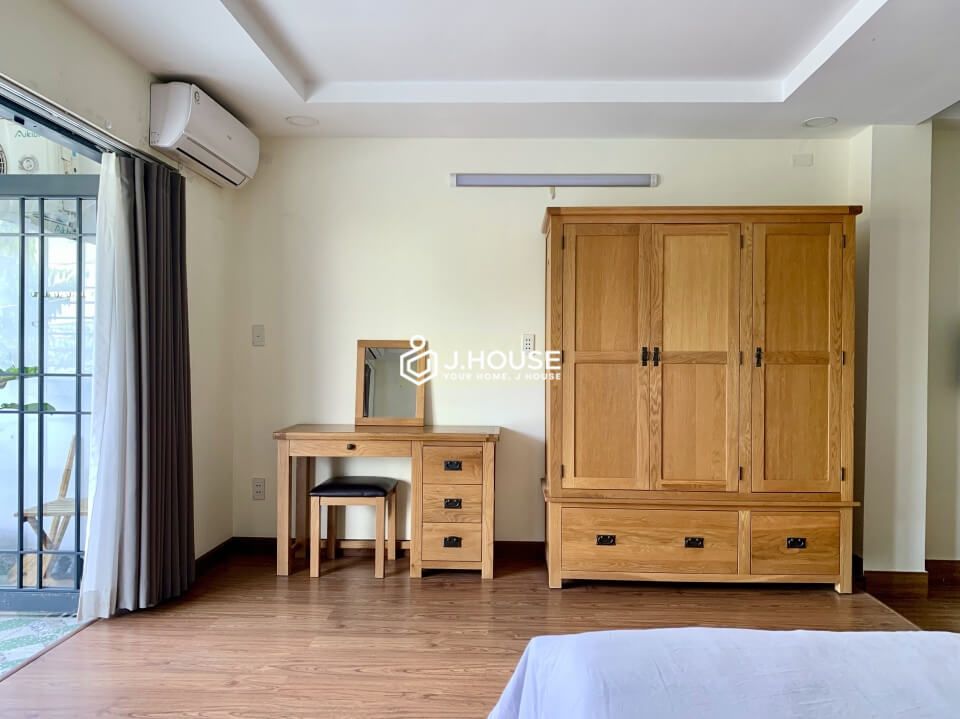 Serviced apartment next to the canal on Truong Sa street, Binh Thanh District, HCMC-9