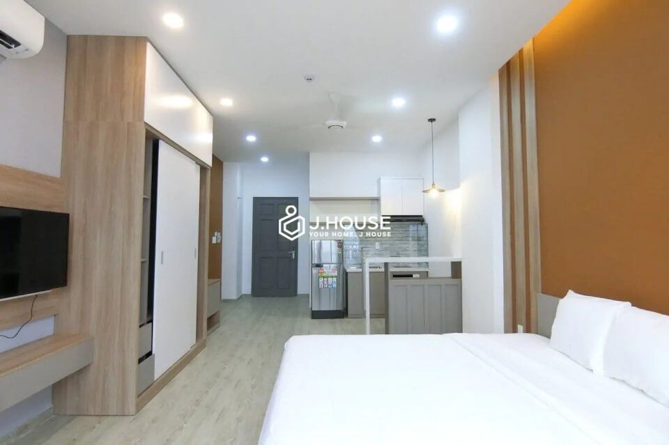 Studio apartment with large balcony at Karta Riverview Apartment, Thao Dien, District 2-1