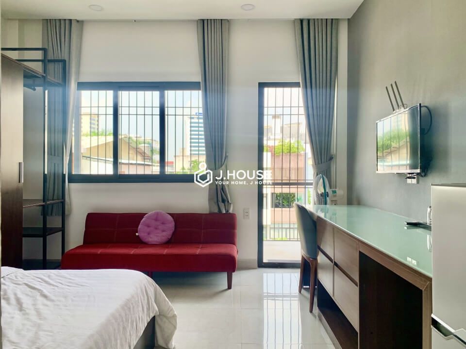 Fully furnished apartment near Tan Dinh market, District 1, HCMC-6