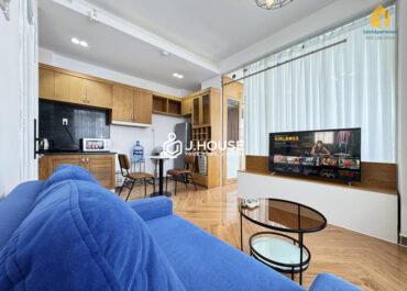 Modern 1br apartment for rent at Lynh Apartment, District 1, HCMC