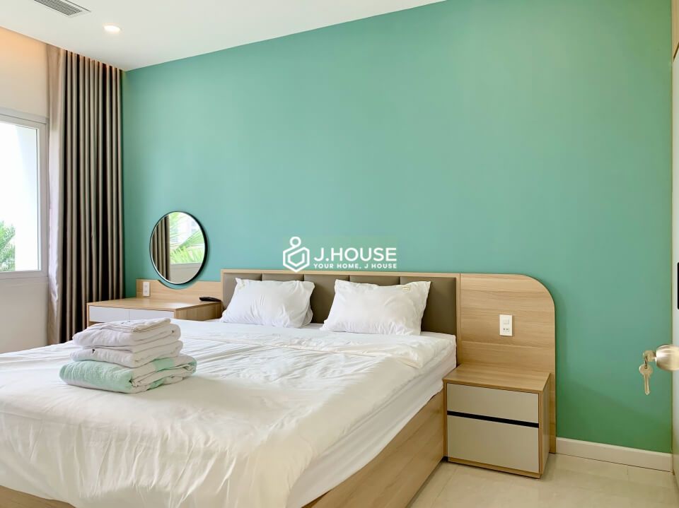 Nice 2 bedroom apartment has a rooftop pool, gym and sauna in Thao Dien, District 2, HCMC-7