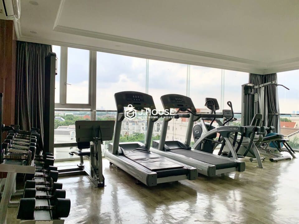 Serviced apartment building has a rooftop pool, gym and sauna in Thao Dien, District 2, HCMC-1
