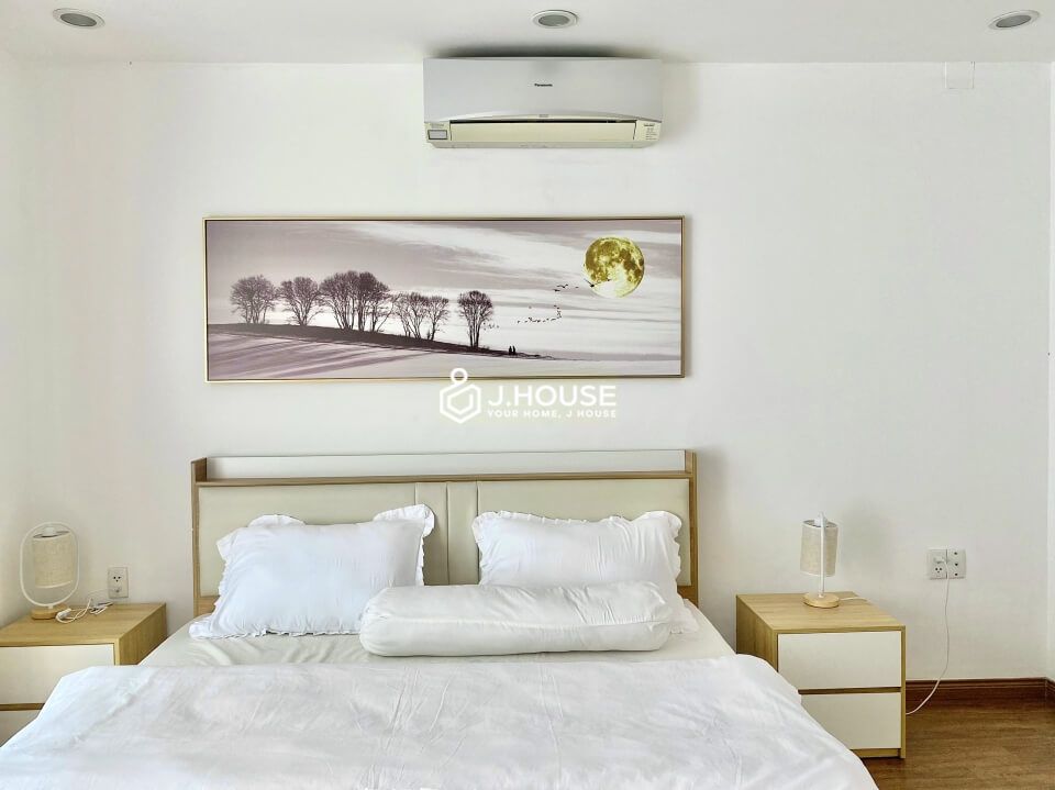 Serviced apartment near Ben Thanh market at Pho Duc Chinh street, District 1, HCMC-11