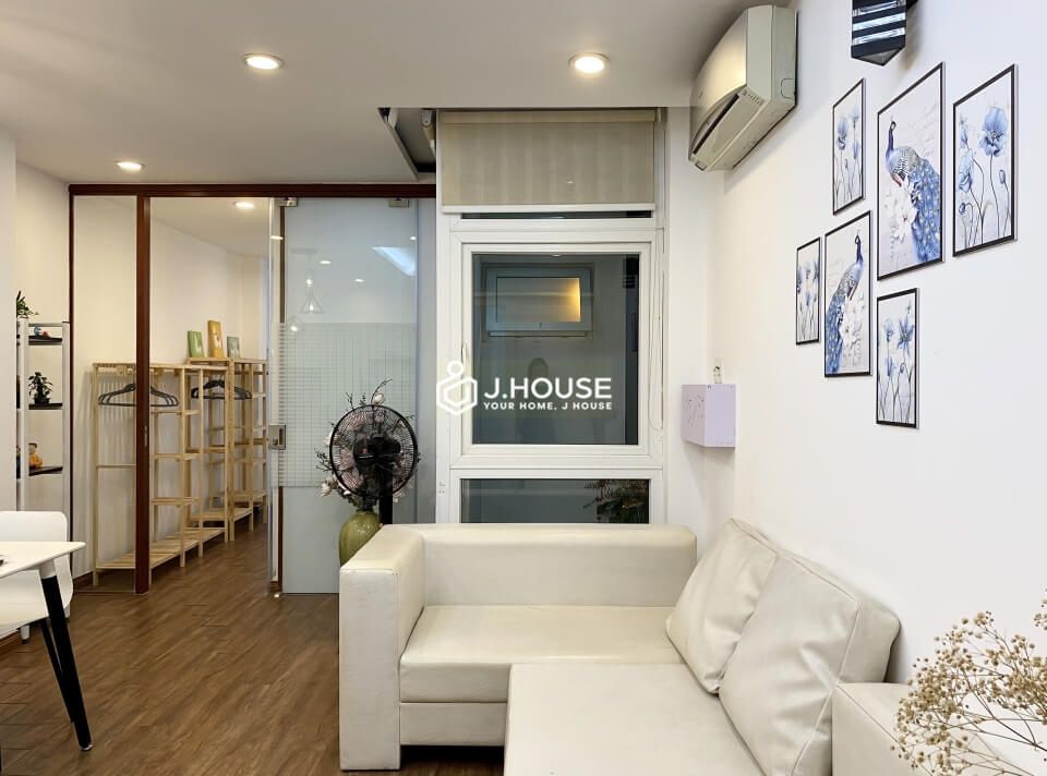 Serviced apartment near Ben Thanh market at Pho Duc Chinh street, District 1, HCMC