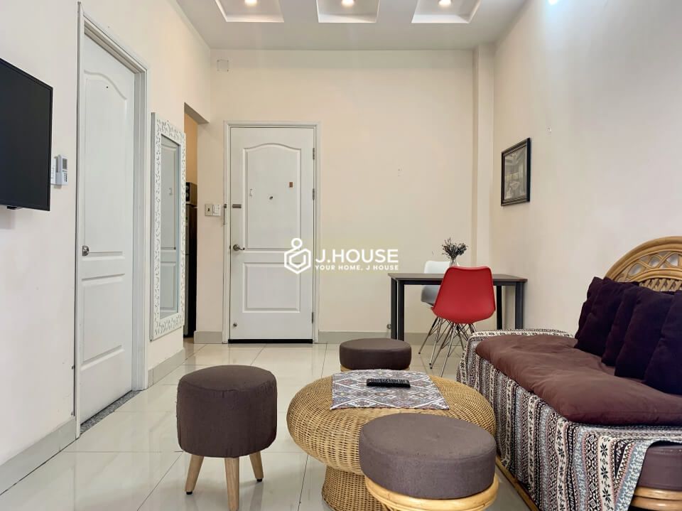 Serviced apartment next to the canal in Binh Thanh District, HCMC-1