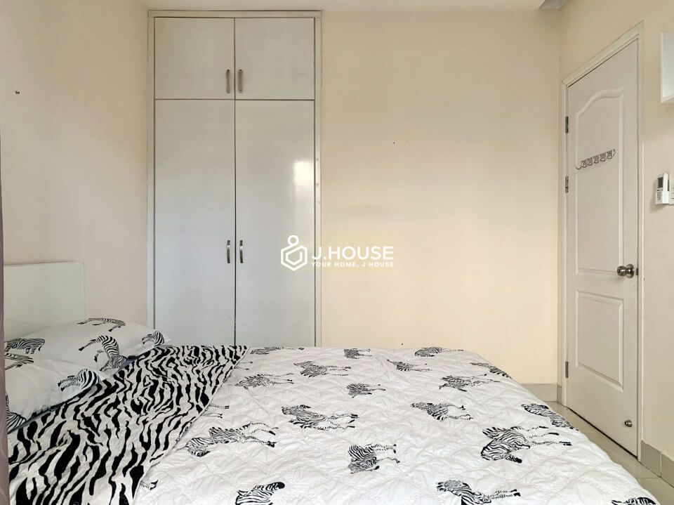Serviced apartment next to the canal in Binh Thanh District, HCMC-7
