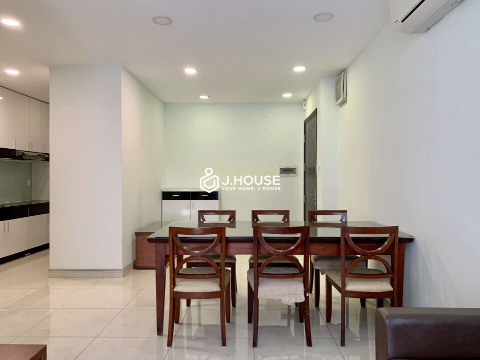 Serviced apartment with rooftop swimming pool and gym in Thao Dien, District 2, HCMC-1