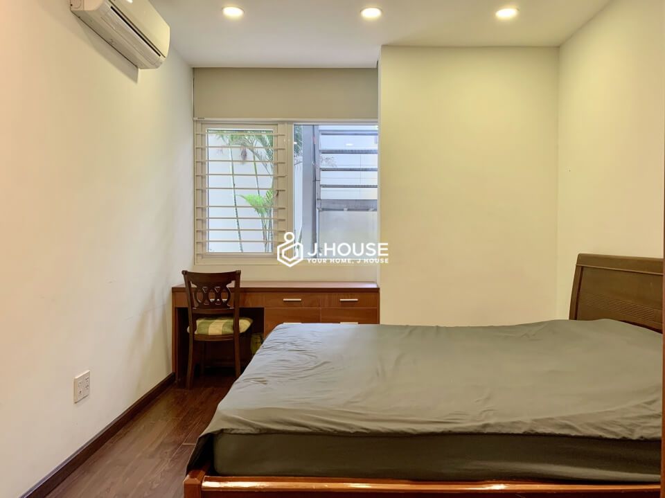 Serviced apartment with rooftop swimming pool and gym in Thao Dien, District 2, HCMC-11