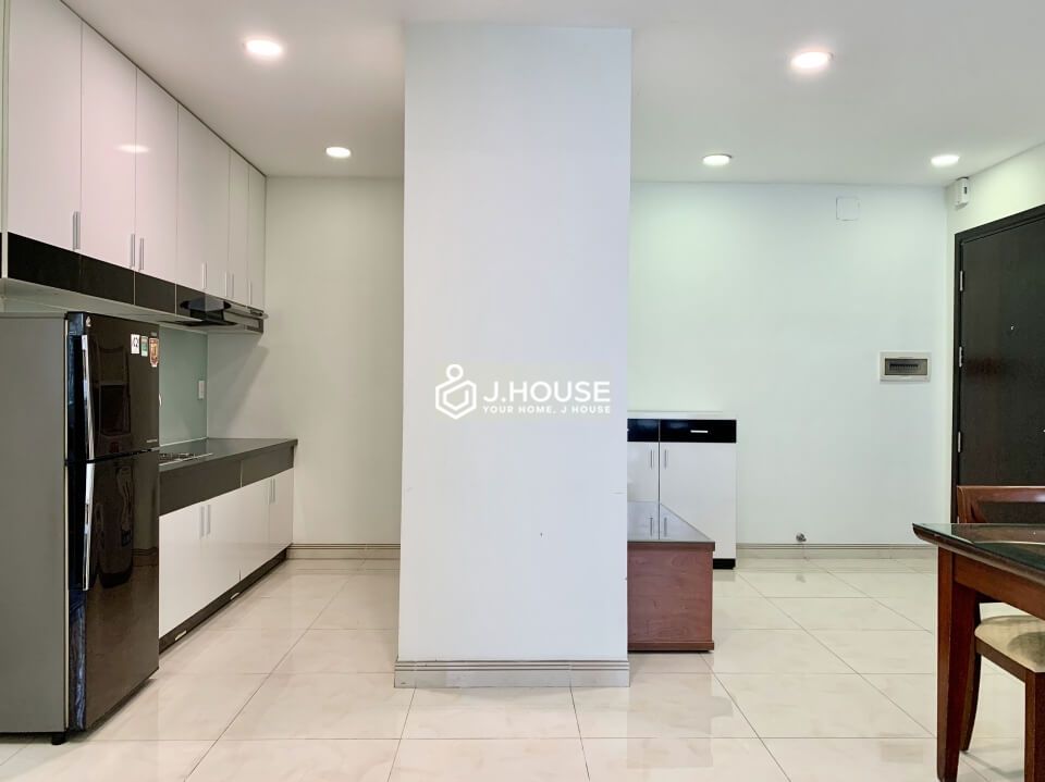 Serviced apartment with rooftop swimming pool and gym in Thao Dien, District 2, HCMC-4