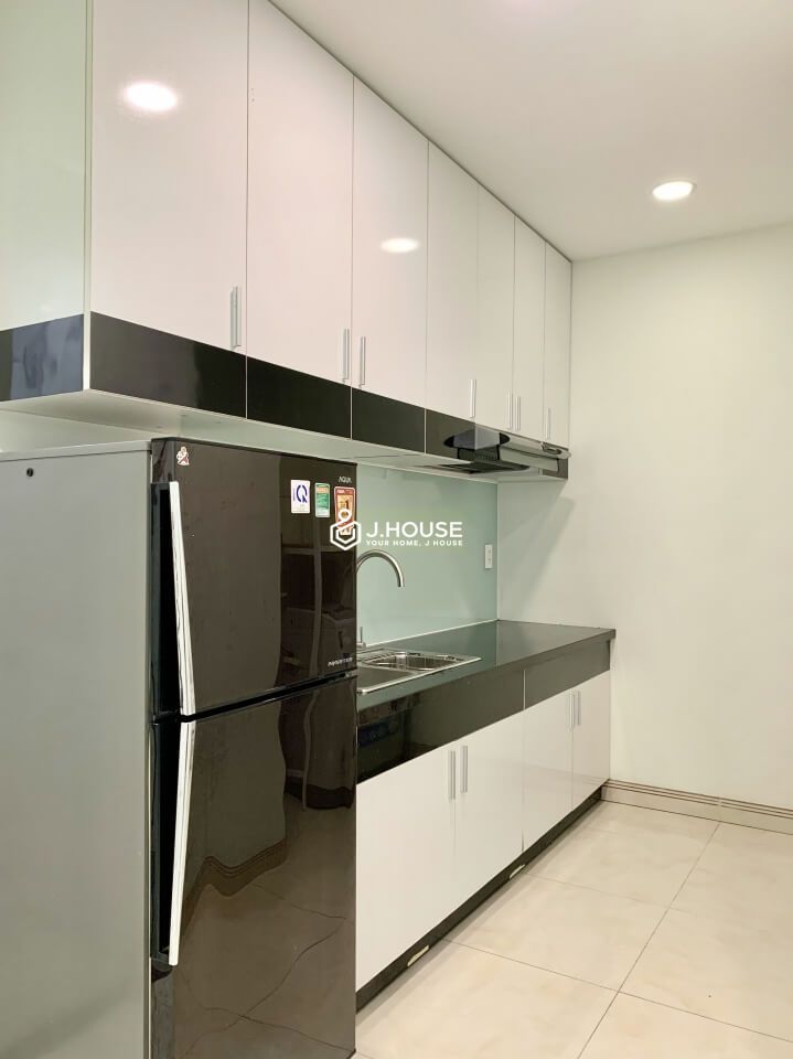 Serviced apartment with rooftop swimming pool and gym in Thao Dien, District 2, HCMC-8