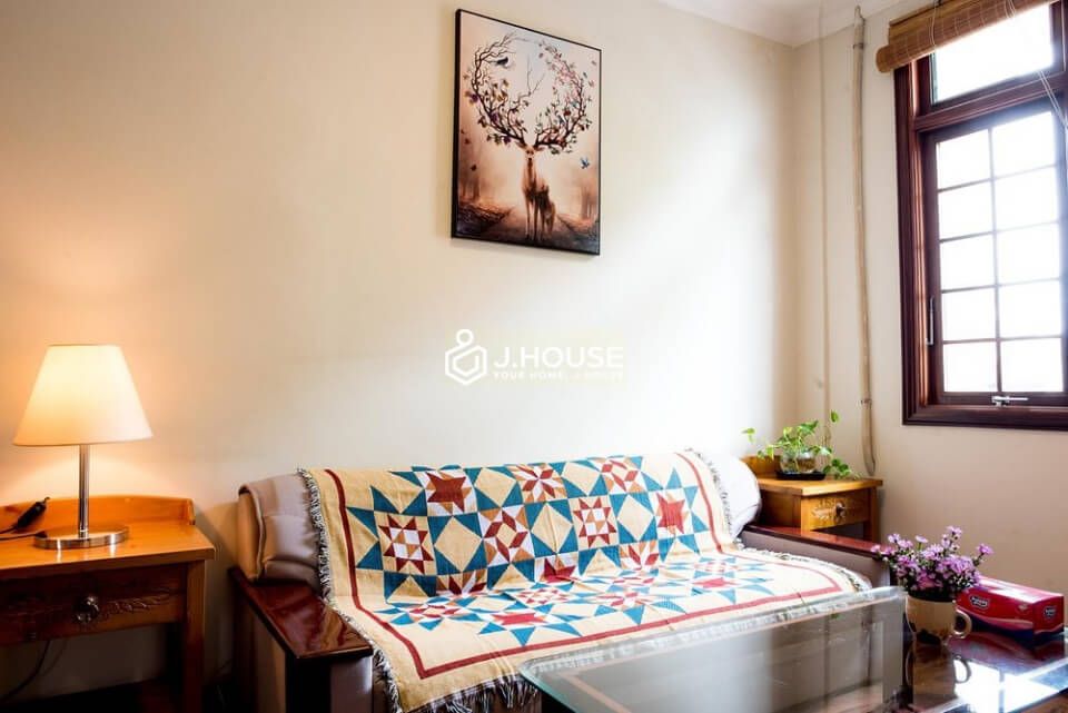 Spacious 1 bedroom serviced apartment on Huynh Tinh Cua street, District 3, HCMC